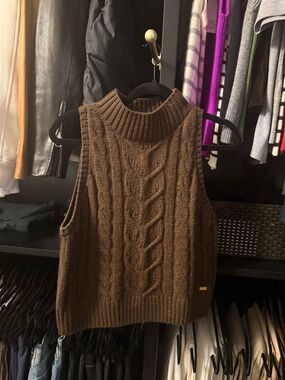 L'AGENCE Brown Cable Knit Vest with Gold Logo Plaque